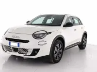 Usata Fiat 600 145 CV (106 kW) 2025 Bianco SUV