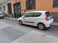 Usata Chevrolet Aveo 84 CV (61 kW) 2011 Bianco Berlina