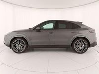 Usata Porsche Cayenne Coupe 340 CV (250 kW) 2021 Grigio quarzite metallizzato Coupé
