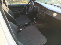 Usata Mercedes 190 72 CV (52 kW) 1984 Bianco Berlina