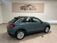 Usata VW T-Roc Life 110 CV (80 kW) 2022 Blu/azzurro SUV