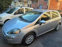 Usata Fiat Punto Street 69 CV (50 kW) 2016 Argento Berlina