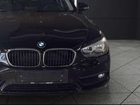 Usata BMW 118 Advantage 150 CV (110 kW) 2018 Nero Utilitaria