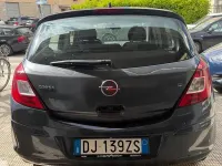 Usata Opel Corsa Cosmo 80 CV (58 kW) 2007 Blu Utilitaria