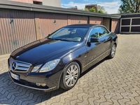 Usata Mercedes E220 170 CV (125 kW) 2011 Nero Cabrio
