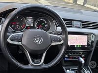 Usata VW Passat Executive 150 CV (110 kW) 2021 Blu/azzurro Station wagon