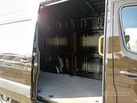 Usata Mercedes Sprinter 143 CV (105 kW) 2021 Marrone Furgone