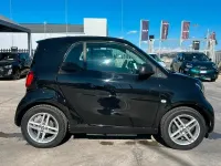 Usata Smart ForTwo Electric Drive Pure 41 kW (56 CV) 2020 Nero Berlina