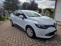 Usata Renault Clio IV 75 CV (55 kW) 2015 Bianco Berlina