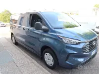 Usata Ford Transit Custom 136 CV (100 kW) 2024 Bluazzurro Berlina