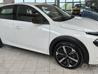 Nuova Lancia Ypsilon 100 CV (73 kW) 2025 Bianco Utilitaria