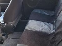 Usata Toyota Yaris Luna 87 CV (63 kW) 2003 Marrone Berlina