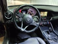 Usata Alfa Romeo Giulia 160 CV (117 kW) 2019 Grigio Berlina