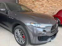 Usata Maserati Levante 275 CV (202 kW) 2019 Grigio SUV