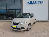 Usata Lancia Ypsilon 69 CV (50 kW) 2017 Beige Utilitaria