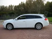 Usata Opel Insignia Cosmo 160 CV (117 kW) 2009 Bianco(met.) Station wagon