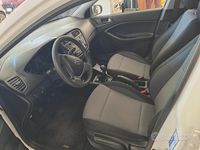 Usata Hyundai i20 Classic 84 CV (61 kW) 2017 Bianco Berlina