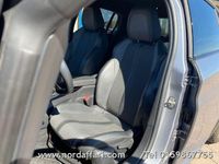Usata Peugeot 208 GT 131 CV (96 kW) 2021 Grigio Utilitaria