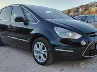Usata Ford S-MAX Titanium 163 CV (119 kW) 2011 Nero Monovolume