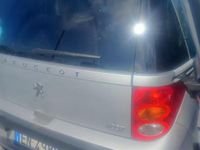 Usata Peugeot 1007 73 CV (53 kW) 2005 Grigio Monovolume