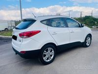 Używany Hyundai ix35 Classic 115 KM (84 kW) 2013 Biały SUV