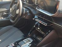 Usata Peugeot 208 101 CV (74 kW) 2025 Rosso Utilitaria