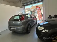 Usata Fiat Grande Punto 77 CV (56 kW) 2007 Grigio Utilitaria