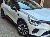Usata Renault Captur Zen 101 CV (74 kW) 2021 Bianco SUV