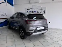 Usata Renault Captur 91 CV (66 kW) 2024 Grigio SUV