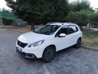Usata Peugeot 2008 Allure 83 CV (61 kW) 2019 Bianco SUV