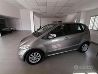 Usata Mercedes A180 Elegance 109 CV (80 kW) 2008 Grigio Berlina