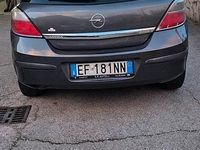 Usata Opel Astra Enjoy 88 CV (64 kW) 2010 Grigio Berlina