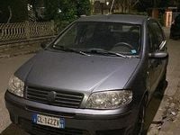 Usata Fiat Punto 60 CV (44 kW) 2004 Grigio Utilitaria
