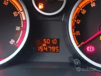 Usata Opel Corsa 86 CV (63 kW) 2012 Grigio Utilitaria