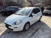 Usata Fiat Punto 75 CV (55 kW) 2013 Bianco Berlina