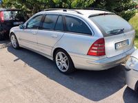 Usata Mercedes C200 116 CV (85 kW) 2002 Grigio Station wagon