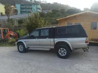 Usata Mitsubishi L200 100 CV (73 kW) 1999 Nero Pick-up