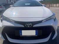 Usata Toyota Corolla Active 98 CV (72 kW) 2022 Bianco Berlina