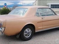 Usata Ford Mustang 250 CV (183 kW) 1966 Oro Berlina