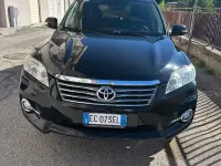 Usata Toyota RAV4 150 CV (110 kW) 2010 SUV