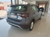 Usata VW T-Cross Advance 95 CV (69 kW) 2022 Grigio SUV