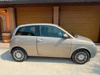 Usata Lancia Ypsilon 60 CV (44 kW) 2010 Utilitaria