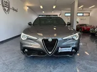 Usata Alfa Romeo Stelvio 210 CV (154 kW) 2018 Grigio vesuvio metallic SUV