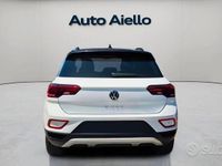 Usata VW T-Roc Edition 116 CV (85 kW) 2024 Bianco SUV