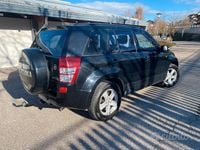 Usata Suzuki Grand Vitara 129 CV (94 kW) 2010 Nero SUV