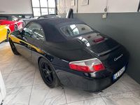 Usata Porsche 911 Carrera 4 Cabriolet 319 CV (234 kW) 2002 Nero Cabrio