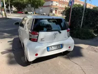 Usata Toyota iQ 68 CV (50 kW) 2013 Bianco Utilitaria