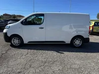 Usata Opel Vivaro Essentia 120 CV (88 kW) 2022 Bianco Monovolume