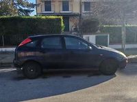 Usata Ford Focus Trend 101 CV (74 kW) 2000 Berlina