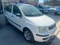 Usata Fiat Panda Emotion 69 CV (50 kW) 2007 Bianco Utilitaria